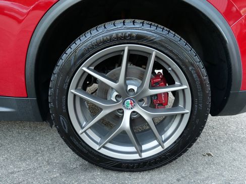 Used 2018 Alfa Romeo Stelvio Ti Sport image 85