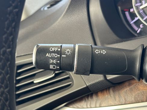 Used 2020 Acura MDX SH-AWD w/ Technology Package image 34