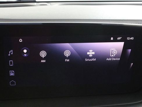 Used 2024 Buick Encore GX Sport Touring image 30