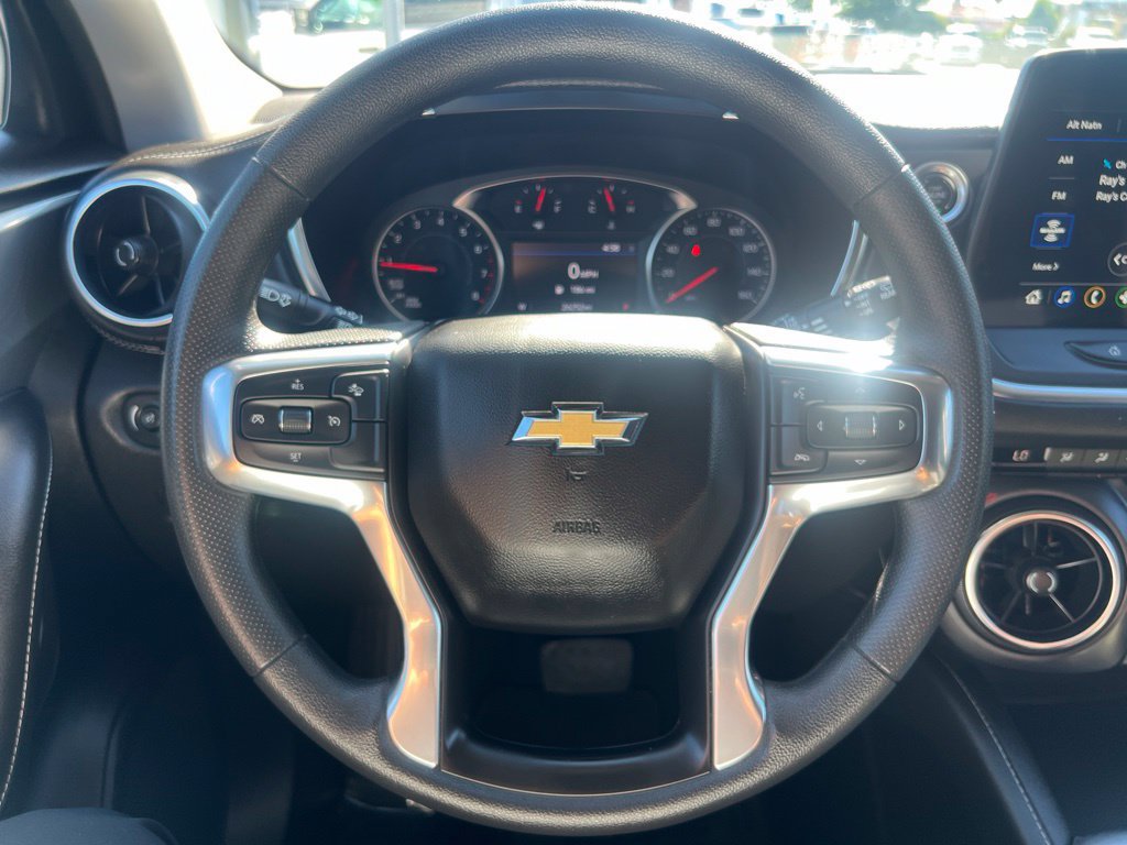 Used 2025 Chevrolet Blazer LT FWD image 57