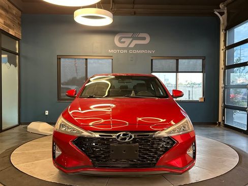 Used 2019 Hyundai Elantra Sport w/ Cargo Package FWD image 8