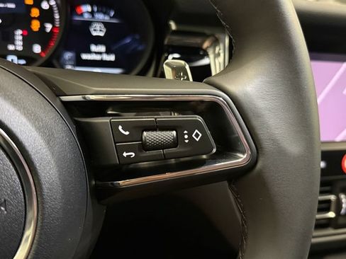 Certified 2026 Porsche Macan AWD/4WD image 22