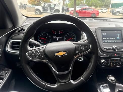 Used 2018 Chevrolet Equinox LT AWD/4WD image 16