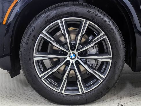 New 2026 BMW X5 xDrive40i w/ M Sport Package image 2