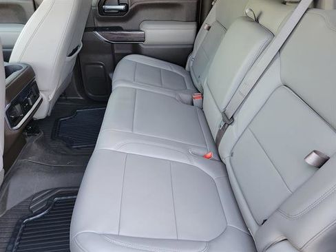 Used 2022 Chevrolet Silverado 1500 LTZ image 6