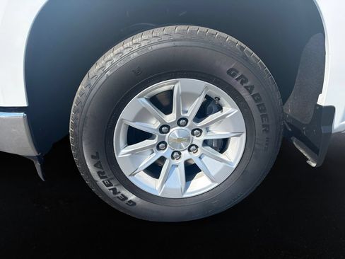 Certified 2023 Chevrolet Silverado 1500 LT RWD image 9