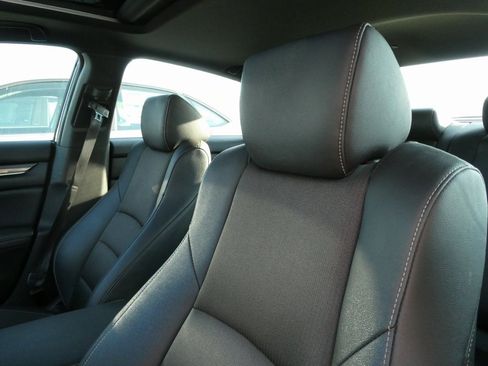 Used 2019 Honda Accord Sport image 28