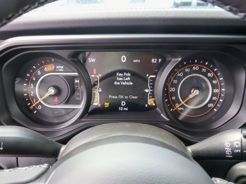 New 2026 Jeep Wrangler Unlimited Rubicon AWD/4WD image 25