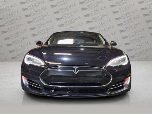 Used 2015 Tesla Model S P85D image 2