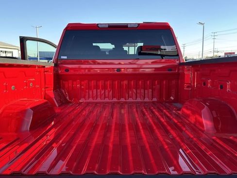 New 2026 GMC Sierra 2500 SLE AWD/4WD image 12