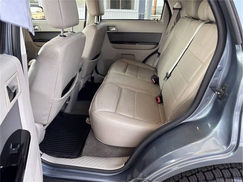 Used 2010 Ford Escape Limited AWD/4WD image 14