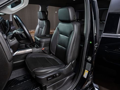 Used 2021 Chevrolet Silverado 3500 LTZ w/ LTZ Plus Package image 28