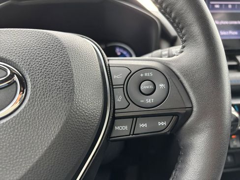 Used 2022 Toyota RAV4 XSE image 19