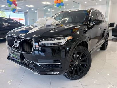 Used 2017 Volvo XC90 T6 Momentum w/ Vision Package