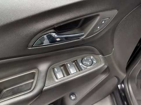 Certified 2024 Chevrolet Equinox LT w/ LPO, Floor Liner Package image 15