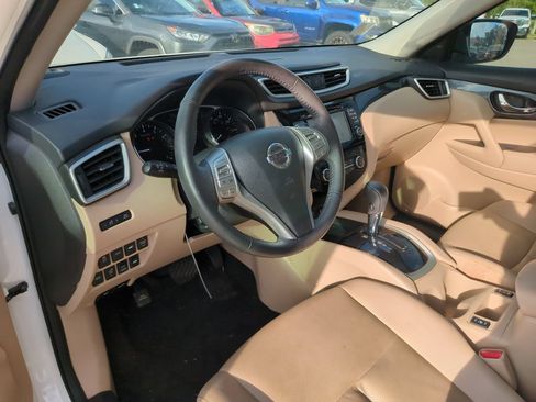 Used 2016 Nissan Rogue SL w/ SL Premium Package AWD/4WD image 6