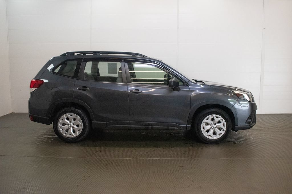 Certified 2023 Subaru Forester AWD/4WD image 3