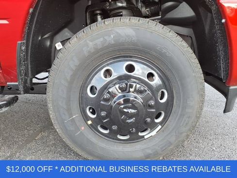 New 2026 RAM 3500 Big Horn AWD/4WD image 9