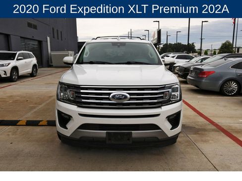 Used 2020 Ford Expedition XLT w/ Equipment Group 202A RWD image 2
