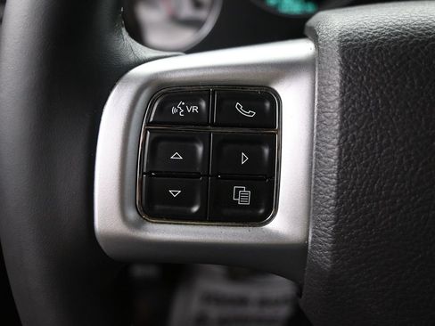 Used 2013 Dodge Challenger R/T Plus RWD image 17