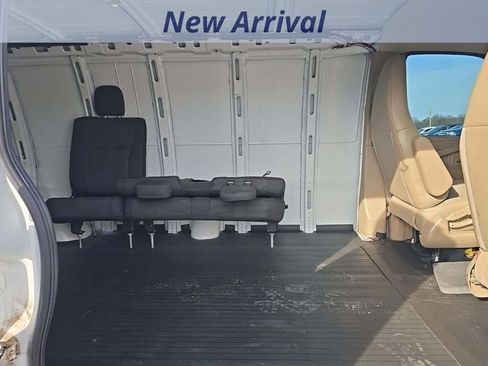 Certified 2022 Chevrolet Express 2500 Extended image 6