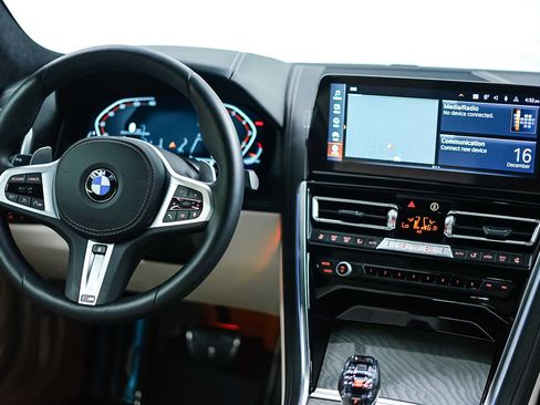 Used 2025 BMW 840i 840i w/ M Sport Professional Package image 11