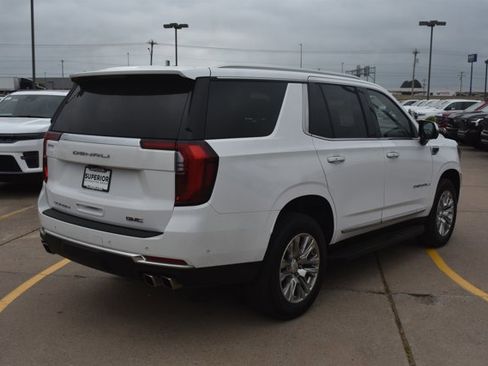 Used 2025 GMC Yukon Denali RWD image 5