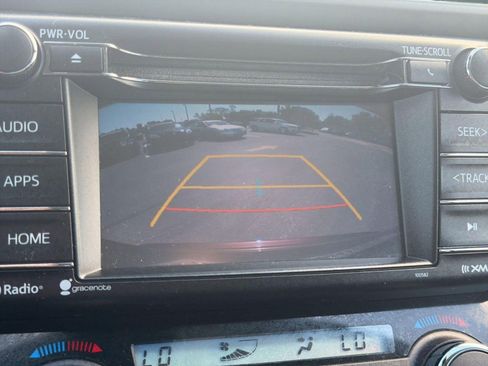 Used 2017 Toyota RAV4 XLE image 26