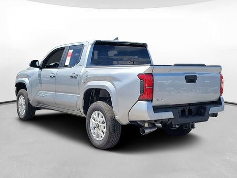 New 2026 Toyota Tacoma SR5 AWD/4WD image 6