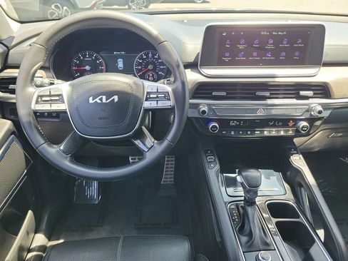 Used 2022 Kia Telluride SX FWD image 4