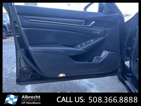 Used 2020 Honda Accord EX-L image 11
