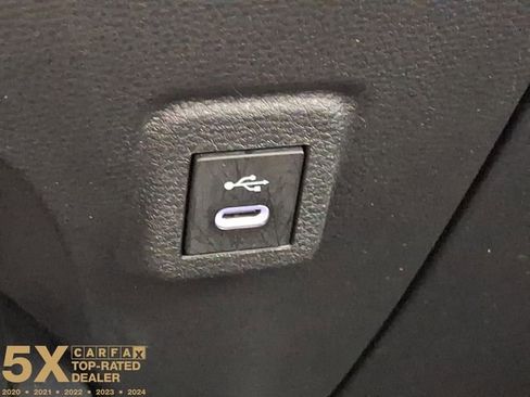 Certified 2025 Toyota Corolla LE FWD image 31