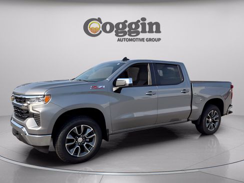 New 2026 Chevrolet Silverado 1500 LT w/ Z71 Off-Road Package AWD/4WD image 1