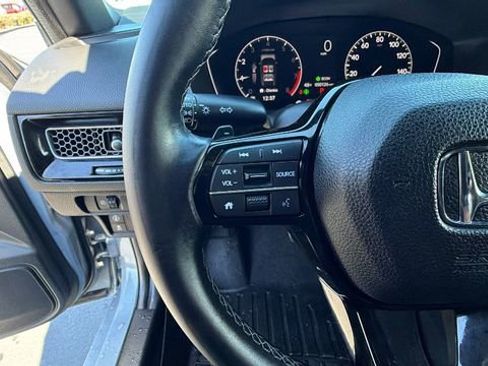 Used 2023 Honda Civic Sport image 26