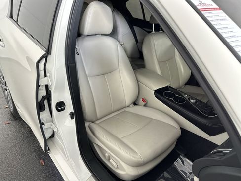 Used 2024 INFINITI Q50 Sensory AWD/4WD image 27