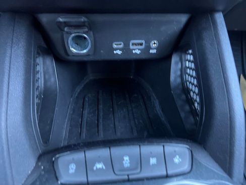 Used 2023 Chevrolet TrailBlazer LT image 36