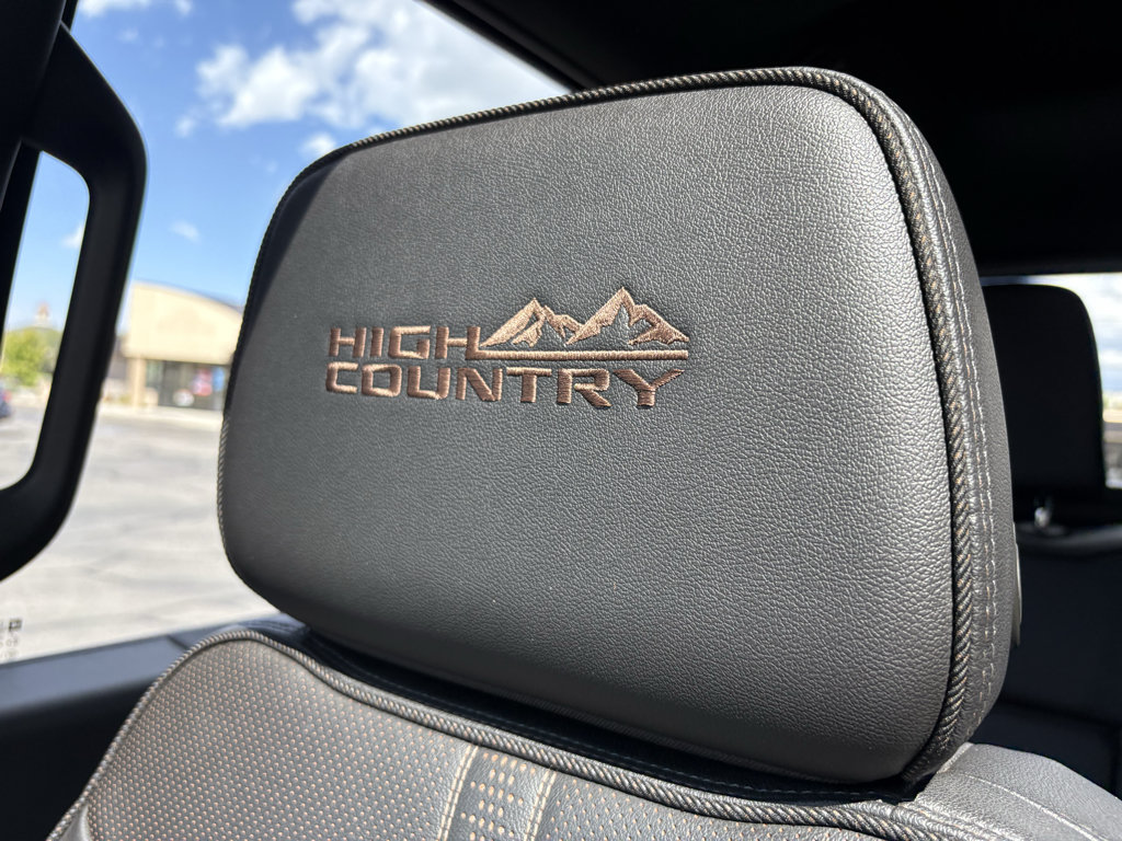 Used 2024 Chevrolet Silverado 3500 High Country AWD/4WD image 30