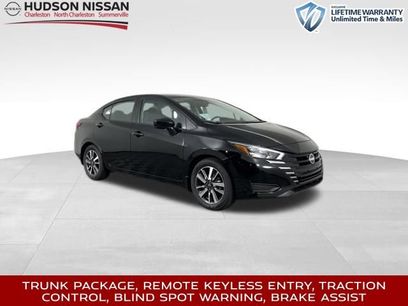 New 2025 Nissan Versa SV w/ Trunk Package