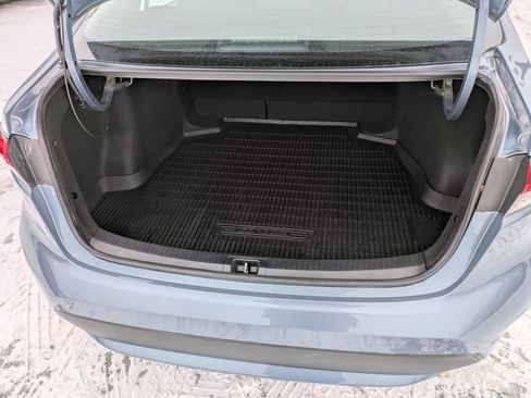 Used 2022 Toyota Corolla LE image 17