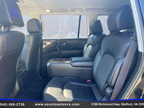 Used 2017 INFINITI QX80 4WD w/ Driver Assistance Package image 15