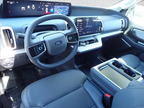 New 2026 Ford Expedition Active AWD/4WD image 12