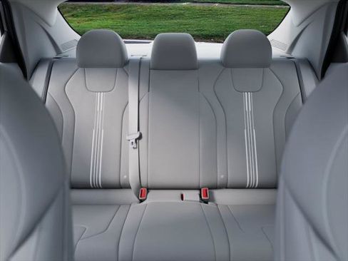 New 2026 Hyundai Elantra Blue image 12