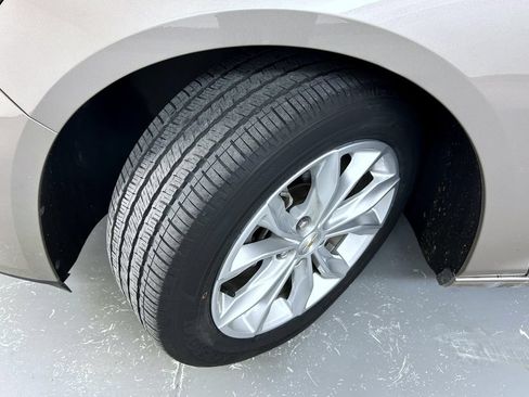 Certified 2024 Chevrolet Malibu LT FWD image 24