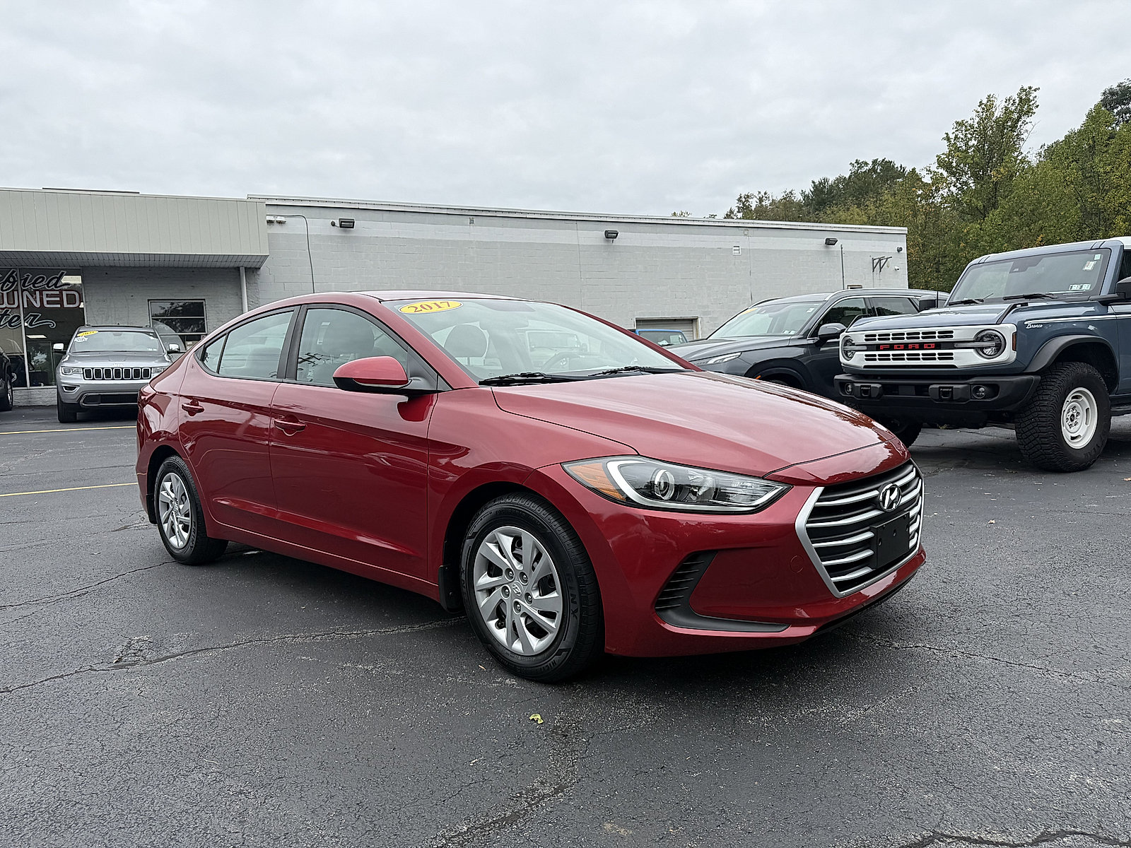 Used 2017 Hyundai Elantra SE FWD image 7