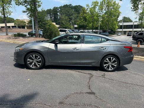 Used 2016 Nissan Maxima Platinum FWD image 2