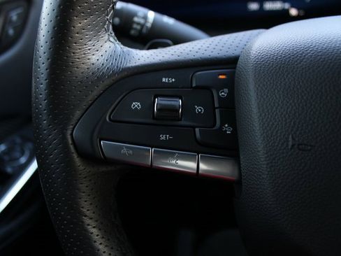 Used 2024 Cadillac XT4 Sport image 20