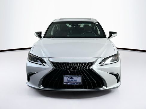 Used 2025 Lexus ES 350 w/ Premium Package FWD image 2