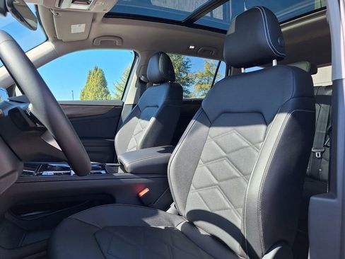 New 2026 Volkswagen Atlas SE FWD image 20