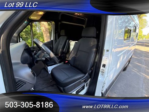 Used 2019 Mercedes-Benz Sprinter 170 image 16