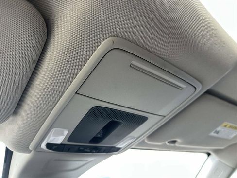 Used 2024 Honda CR-V EX-L image 32